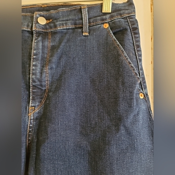 Levi's Engineered Balloon Leg Jeans Women's 30 High Rise Cropped Wide Leg - Picture 5 of 12